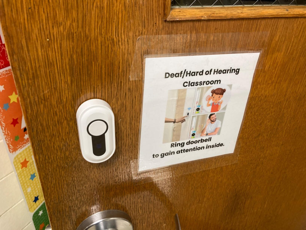 Daytech Client Spotlight: Kelly’s Story — Creating an Accessible Classroom for Deaf and Hard of Hearing Students