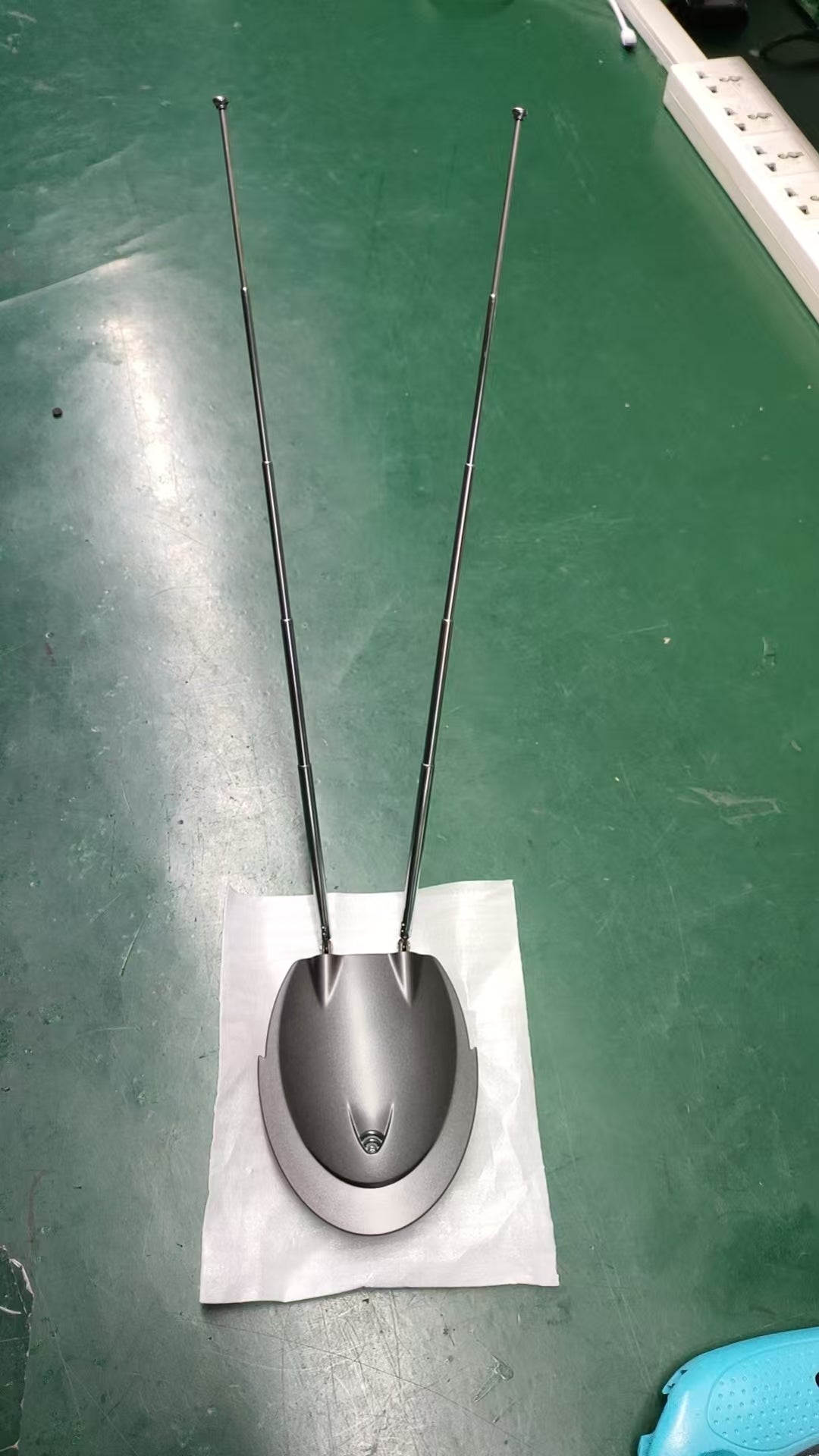 Daytech Répéteur de système d'alarme de sécurité longue portée haute puissance améliorant les signaux du bouton d'appel infirmier Booster de signal blanc pour une communication transparente